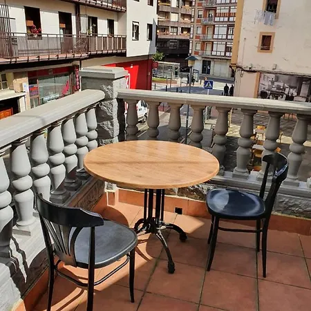 Gernika Urdaibai Apartment Exterior photo